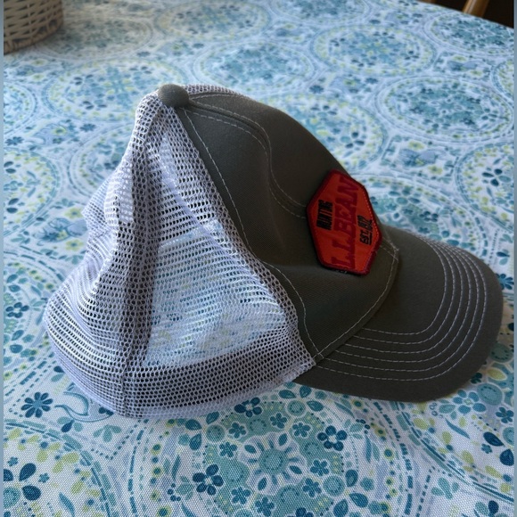 L.L. Bean Olive Green baseball hat - Picture 2 of 4